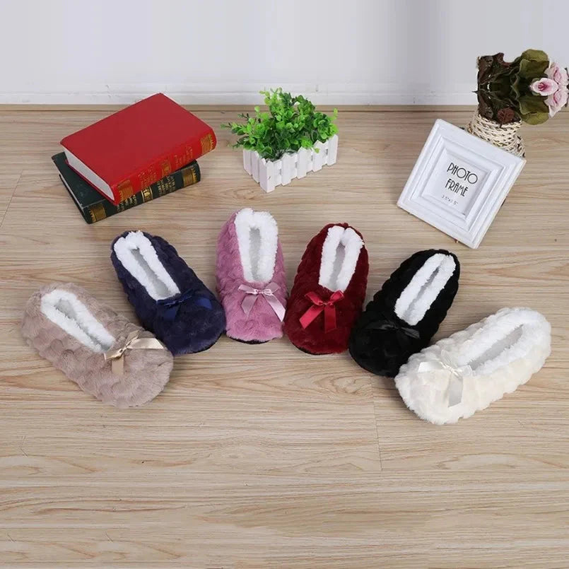Pantuflas de Invierno Cálidas para Mujer, Felpa Suave, Esponjosas, Lindas, Divertidas, de Interior, Antideslizantes, Zapatillas de Casa para Señoras, Agarre con Corazones de Amor